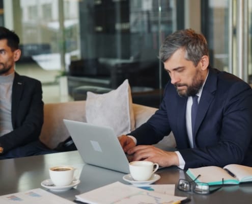 Chronique Fabrice Lange : ce que m'a appris Mike Horn - business - réunion dirigeants business