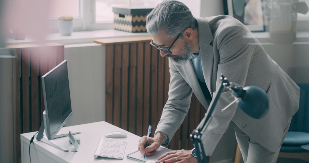 Transmettre son entreprise en Suisse romande en période de crise - business - analyse financière business