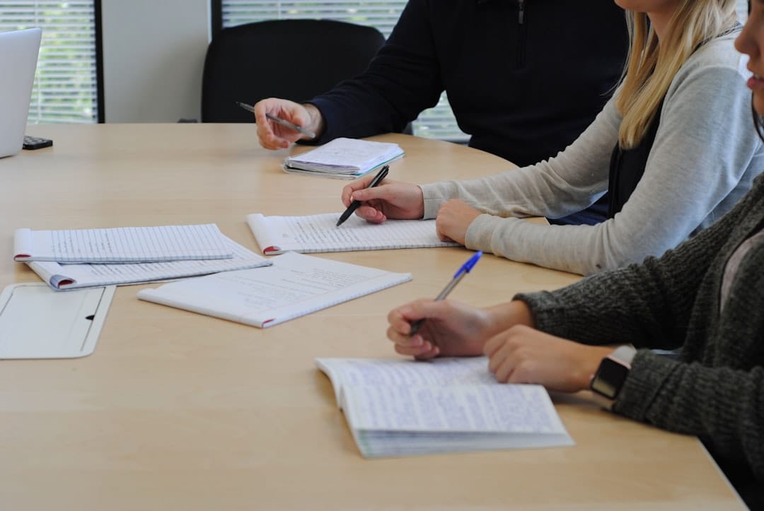 Réussir avec un conseiller en transmission d'entreprise en Suisse romande - business - analyse financière business