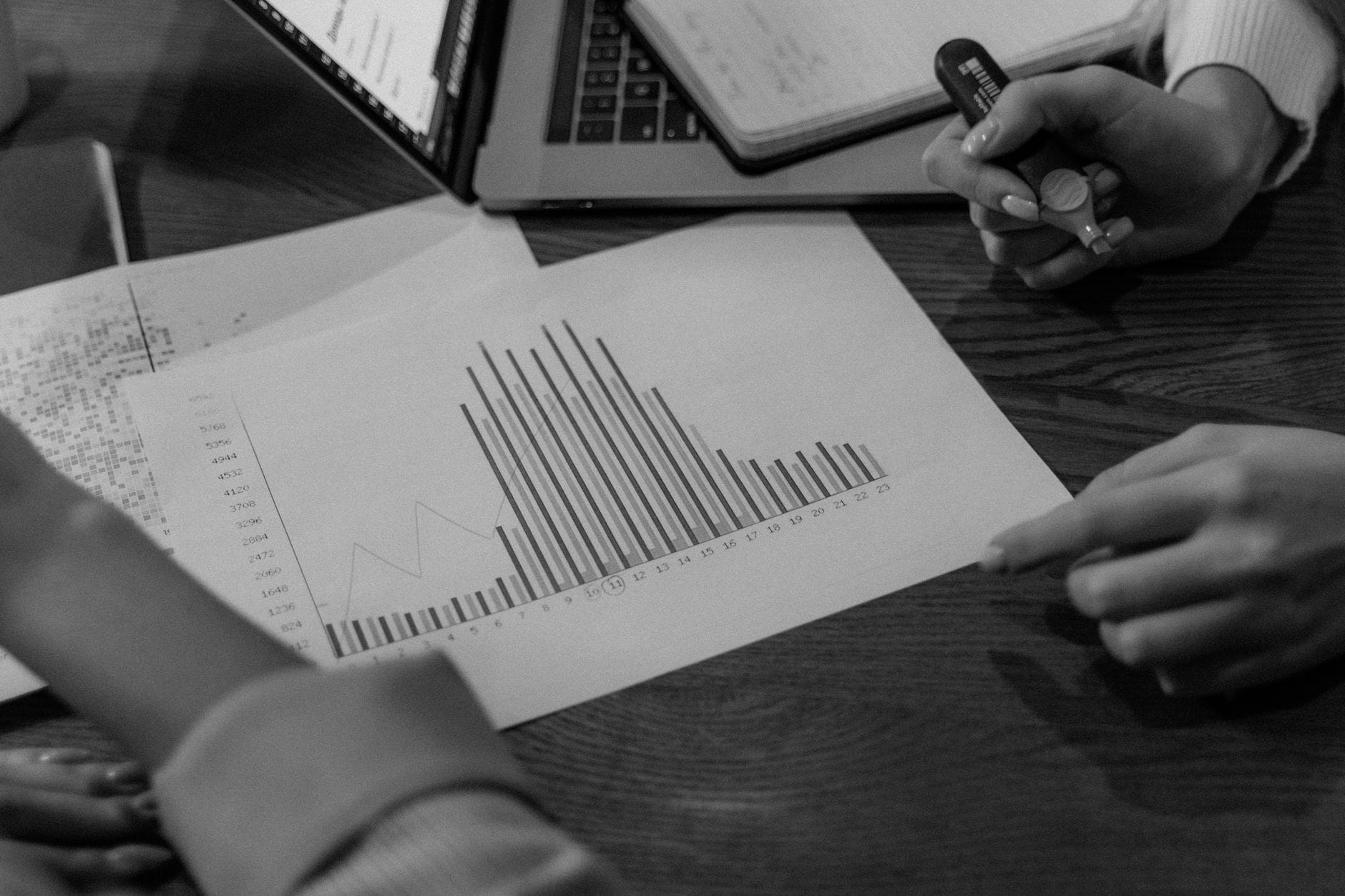 3 stratégies de cession d'entreprise en Suisse romande - business - analyse financière business