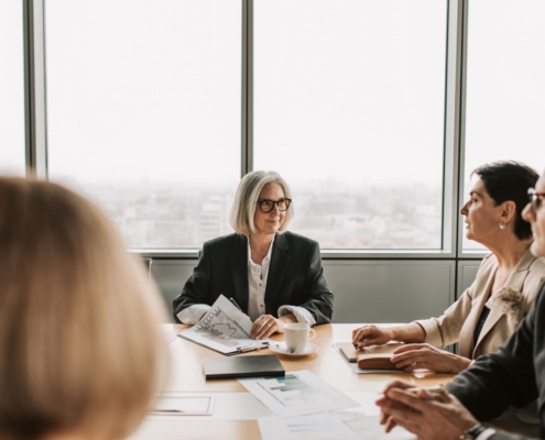 succesion externe business deal